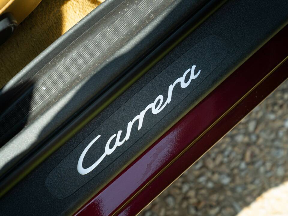 Bild 44/50 von Porsche 911 Carrera (1999)
