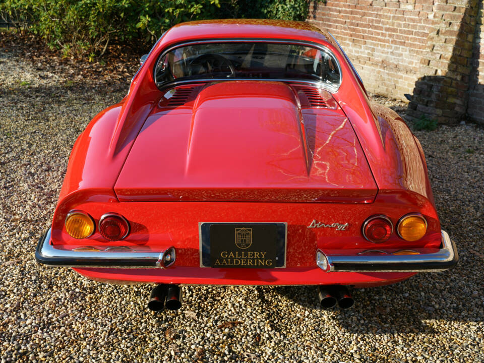 Image 20/50 of Ferrari Dino 246 GT (1970)