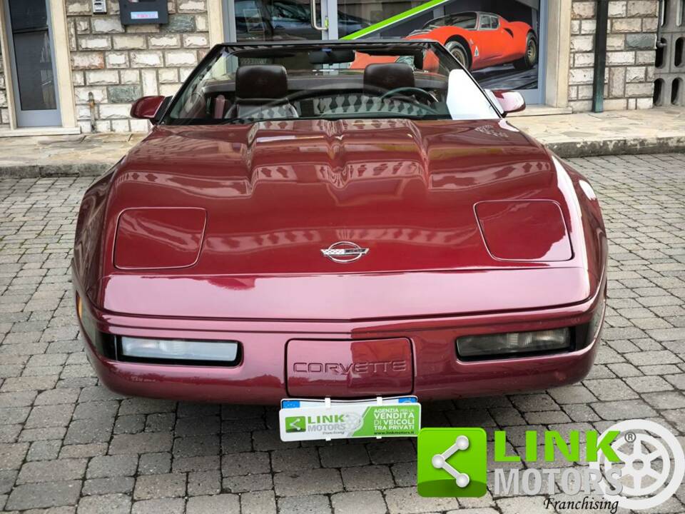 Image 2/10 of Chevrolet Corvette Convertible (1993)