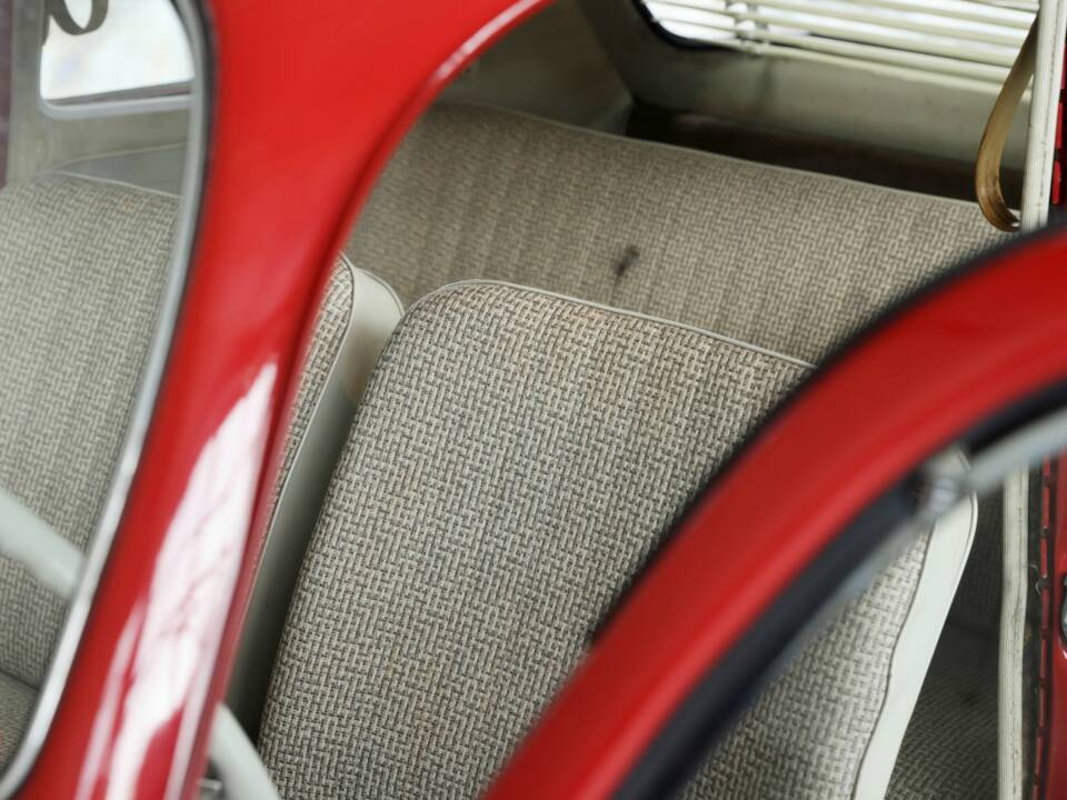 Immagine 20/50 di Volkswagen Beetle 1200 Export &quot;Dickholmer&quot; (1963)