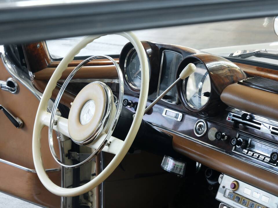 Afbeelding 22/50 van Mercedes-Benz 300 SE (1963)