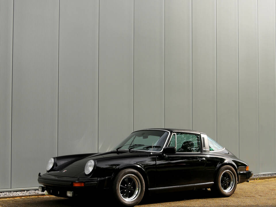 Image 39/67 de Porsche 911 2.7 S (1977)