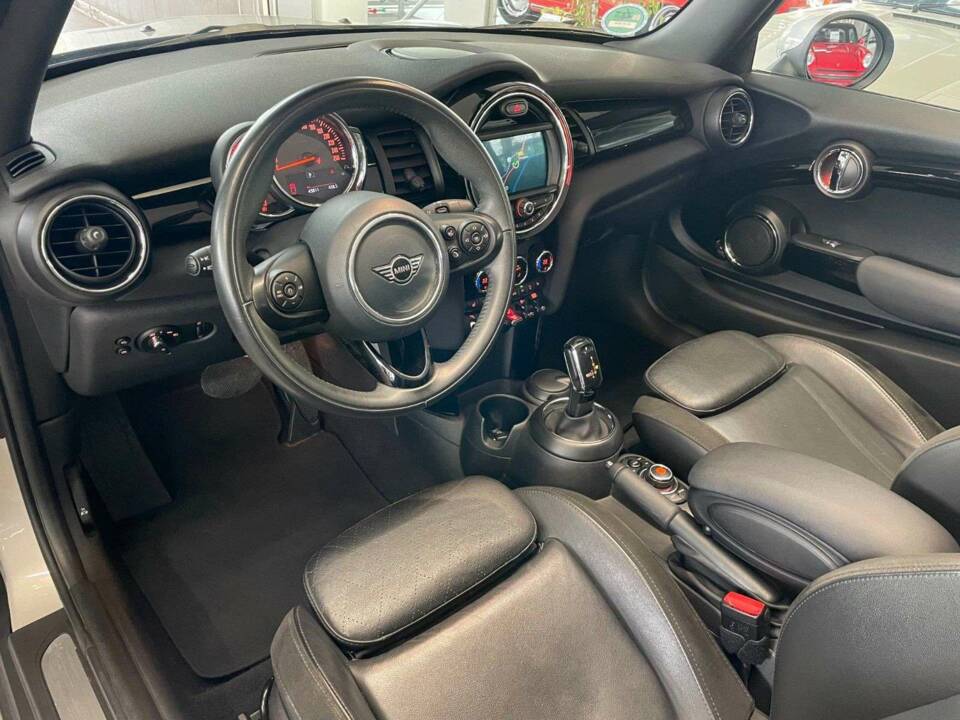 Image 12/19 of Mini Cooper (2019)