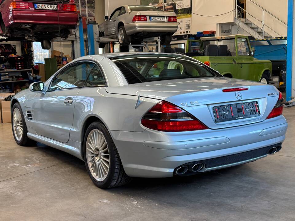 Image 5/33 of Mercedes-Benz SL 55 AMG (2002)