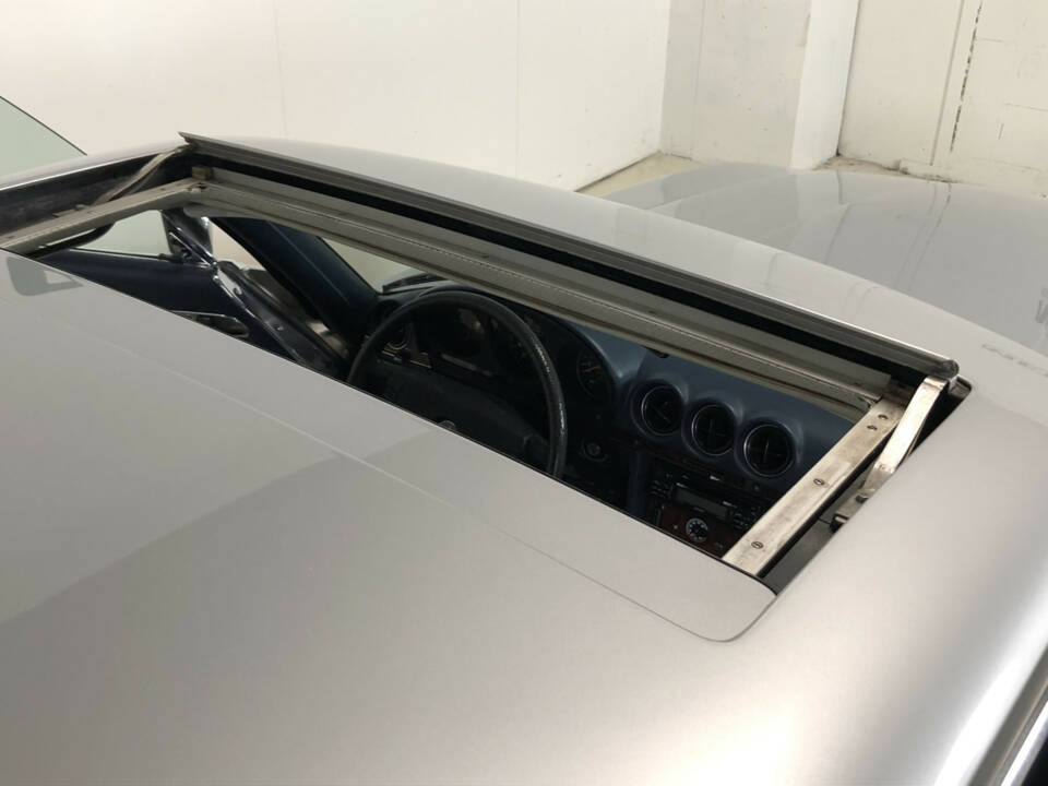 Bild 22/26 von Mercedes-Benz 450 SLC 5,0 (1978)