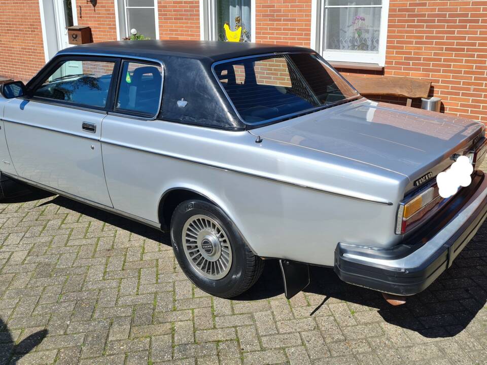 Image 2/12 of Volvo 262 C Bertone (1978)