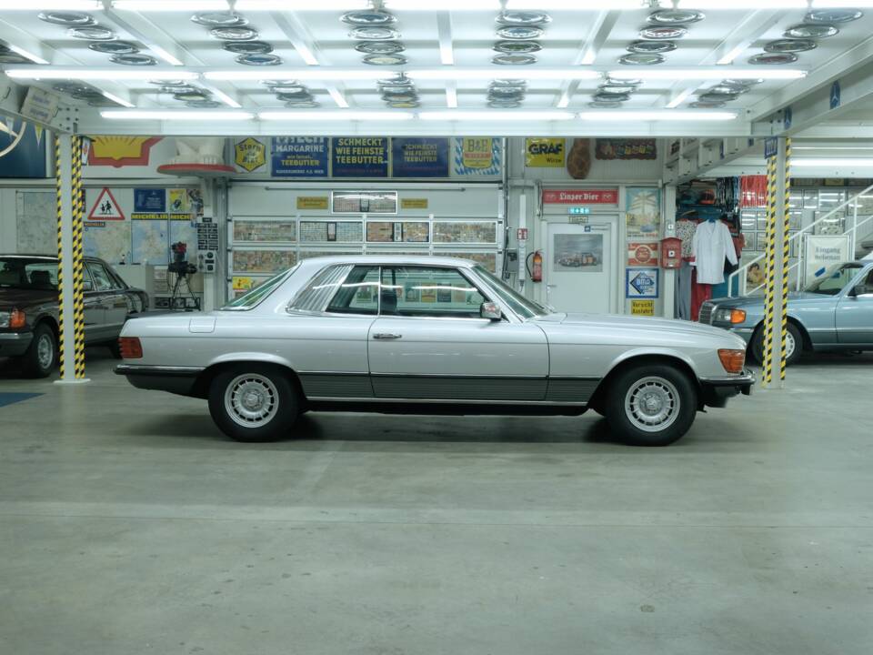 Image 14/50 de Mercedes-Benz 500 SLC (1981)