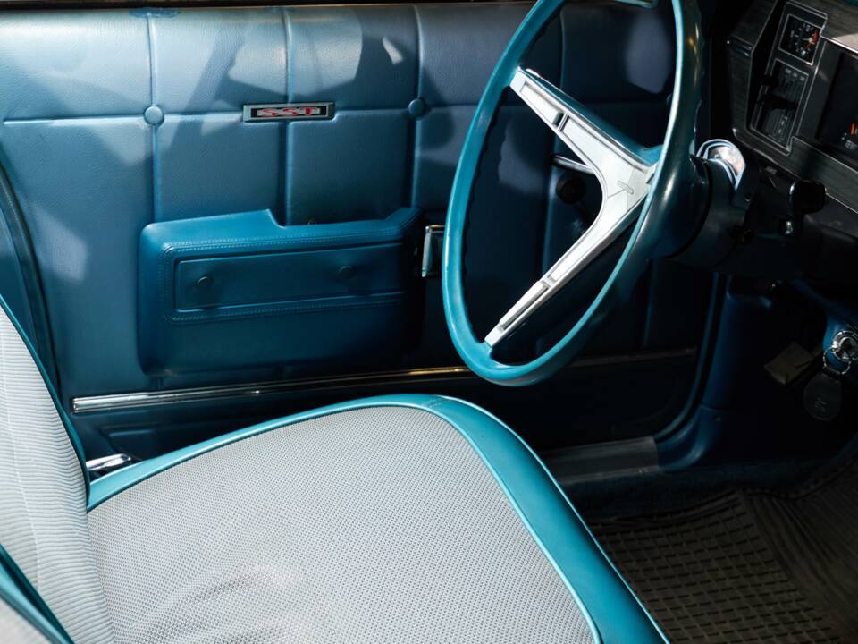 Imagen 18/95 de AMC Rambler Classic Rebel (1969)