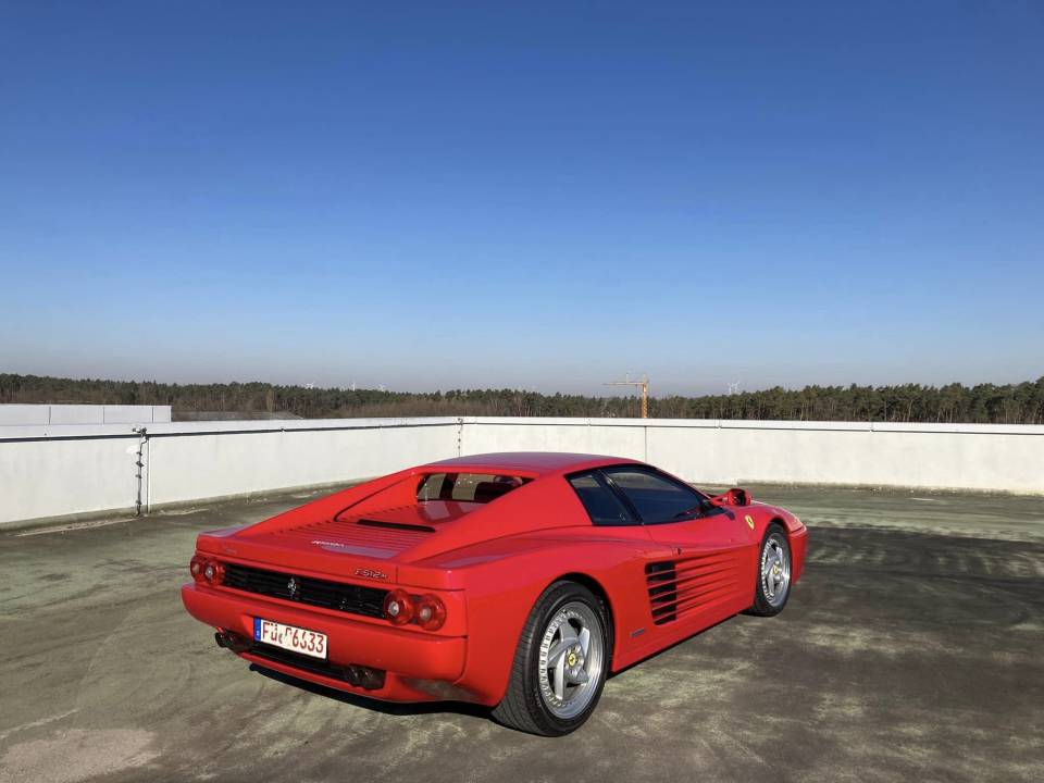 Bild 12/21 von Ferrari 512 M (1996)