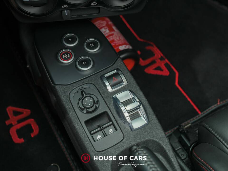 Image 23/25 of Alfa Romeo 4C Spider (2016)