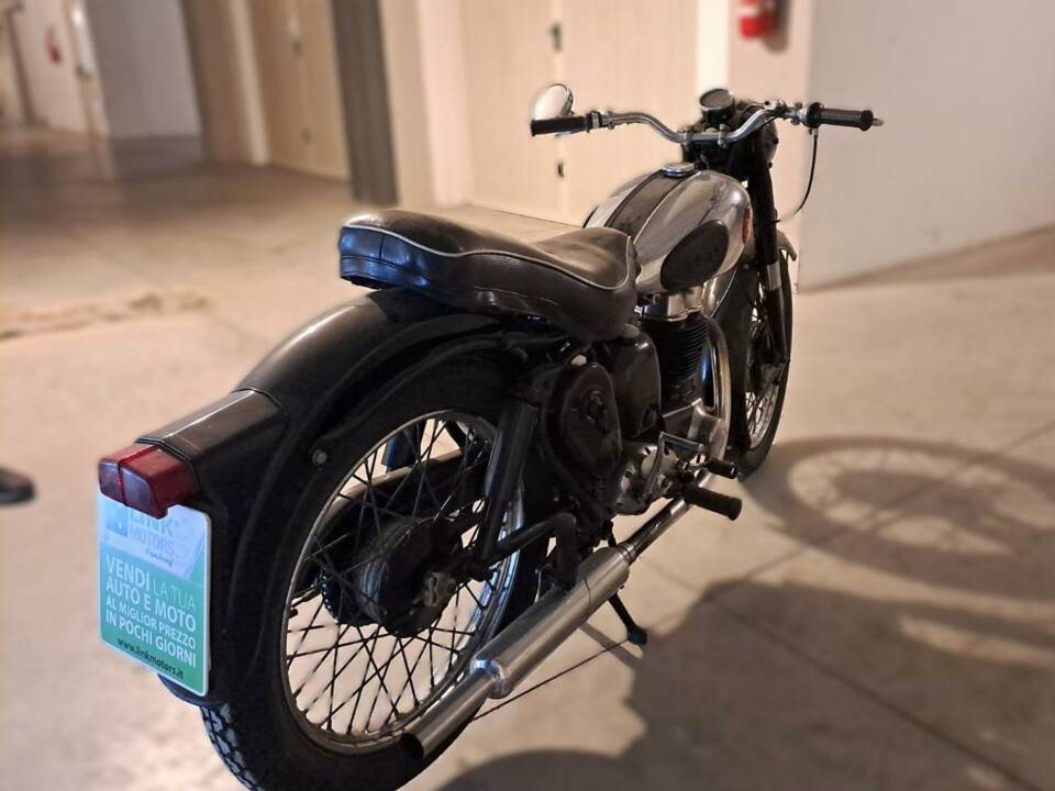 Imagen 4/24 de BSA C 11, C 12 (1957)