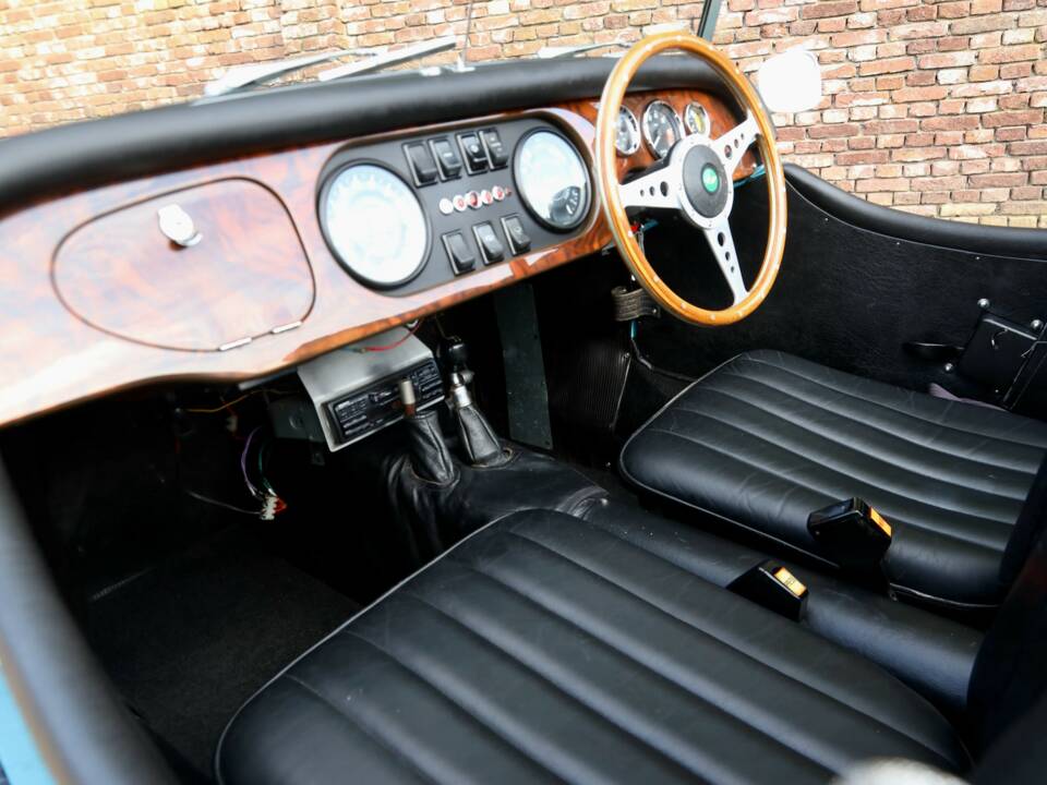 Immagine 50/50 di Morgan 4/4 1600 4-Sitzer (1973)