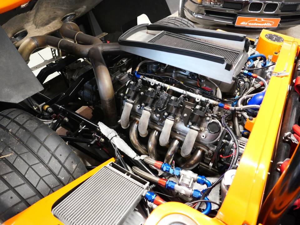 Immagine 8/15 di Ultima GTR 427-LS7 (2010)