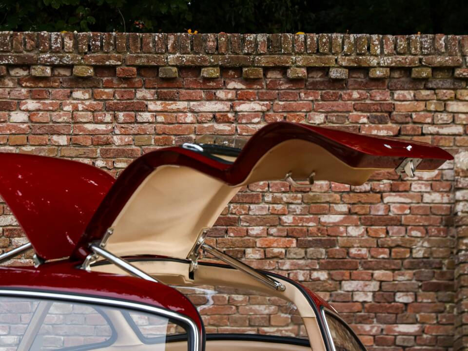 Imagen 13/50 de Mercedes-Benz 300 SL "Gullwing" (1955)