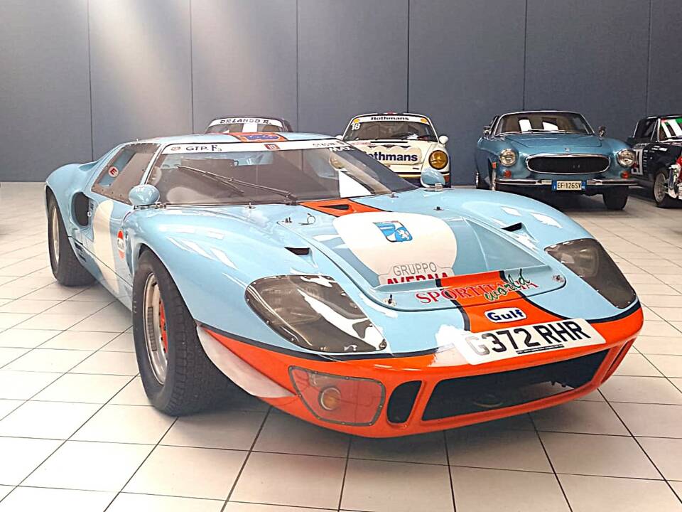 Image 3/134 de GTD 40 (1990)