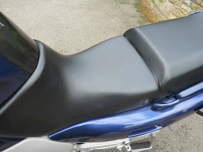Bild 21/48 von Yamaha GTS 1000 (1996)