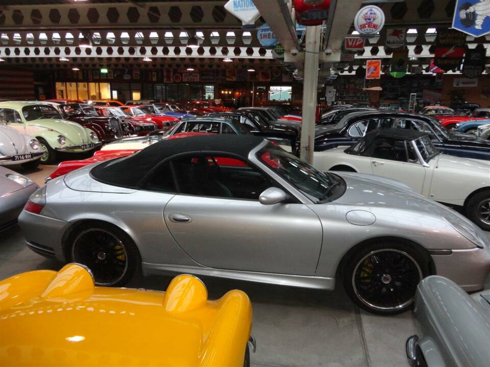 Imagen 20/20 de Porsche 911 Carrera (1999)