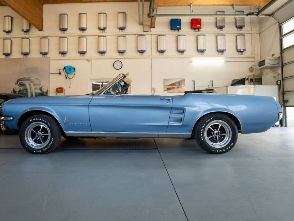 Image 2/27 of Ford Mustang 289 (1967)