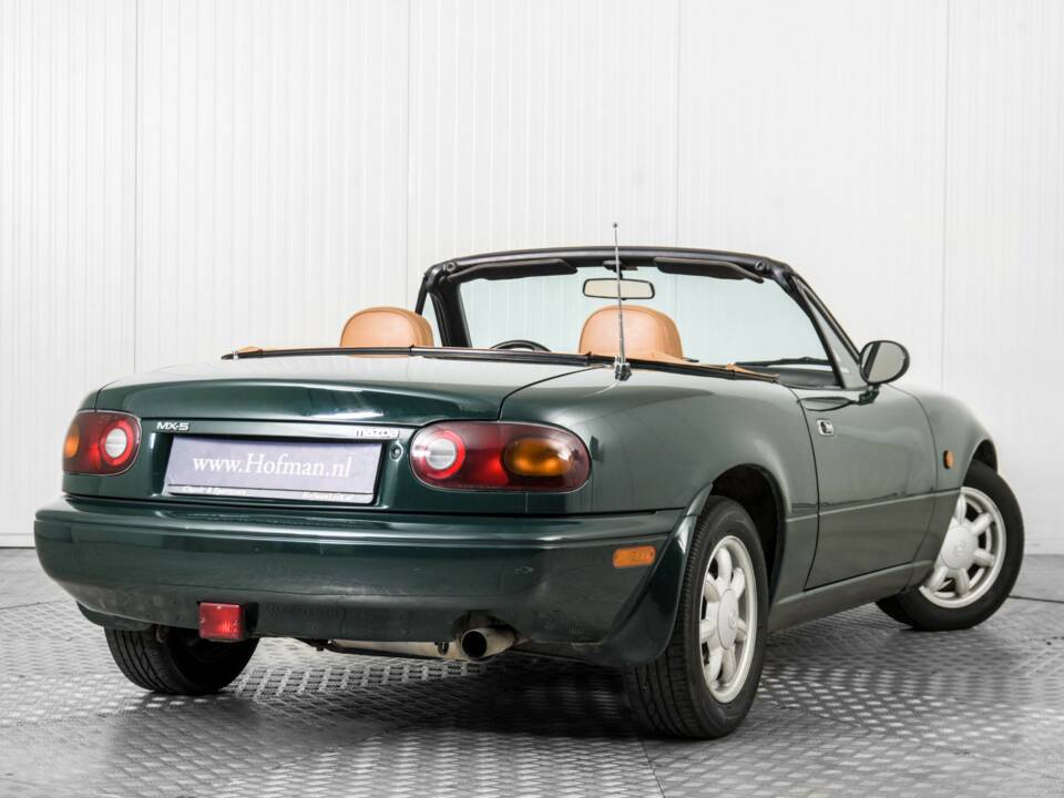 Image 39/50 de Mazda MX-5 1.6 (1993)