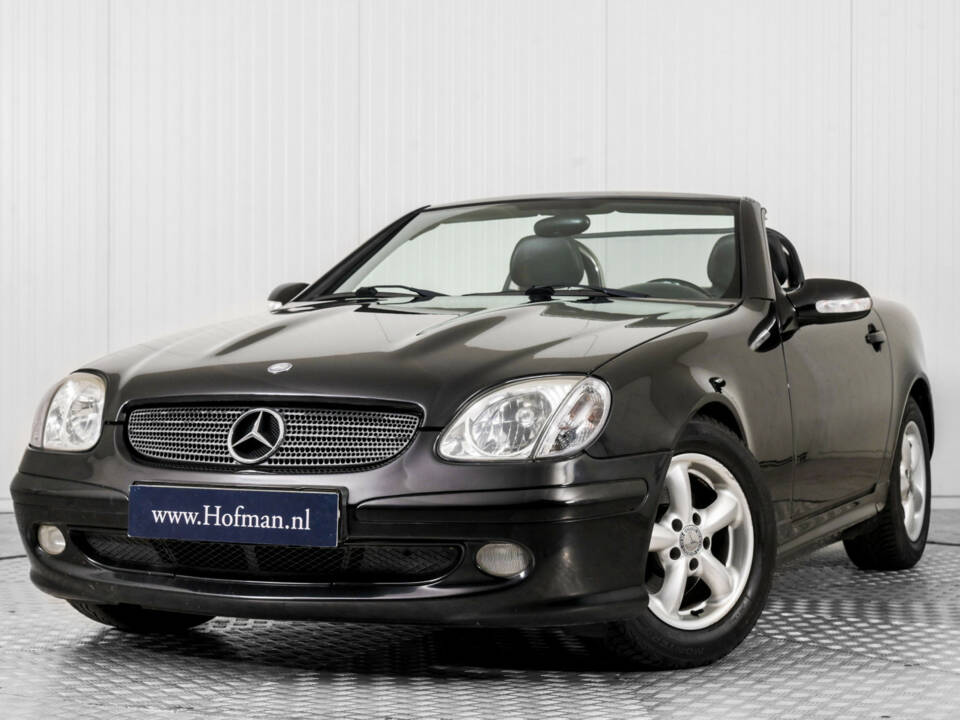 Image 3/50 of Mercedes-Benz SLK 200 Kompressor (2001)