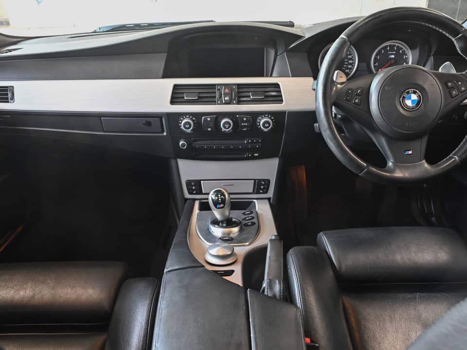 Immagine 55/58 di BMW M5 (2007)