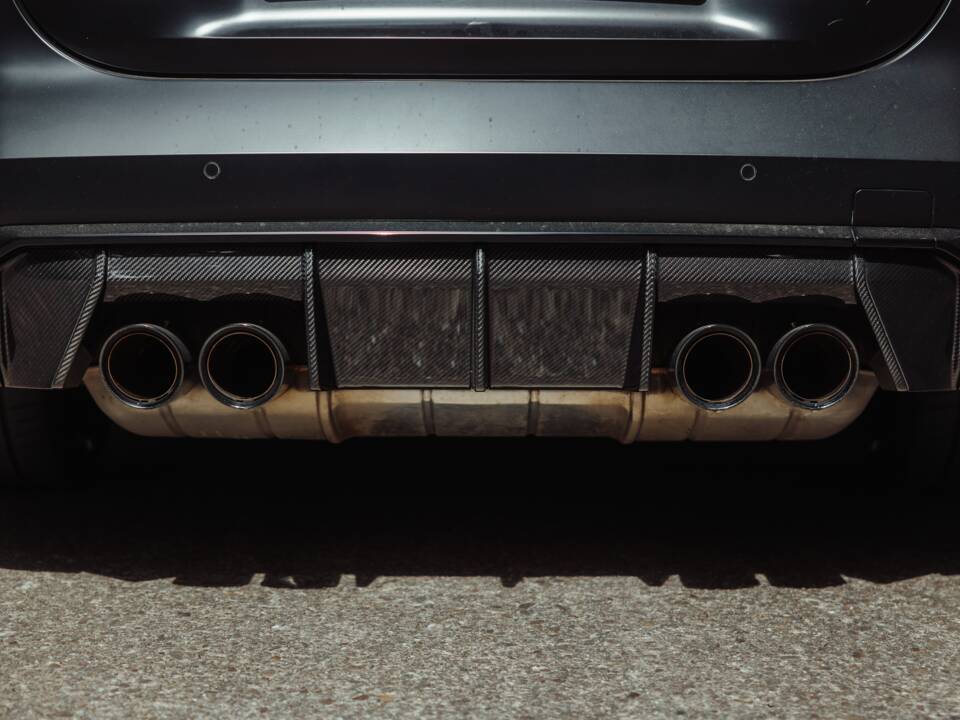 Image 11/14 of BMW M4 Competition xDrive (2024)