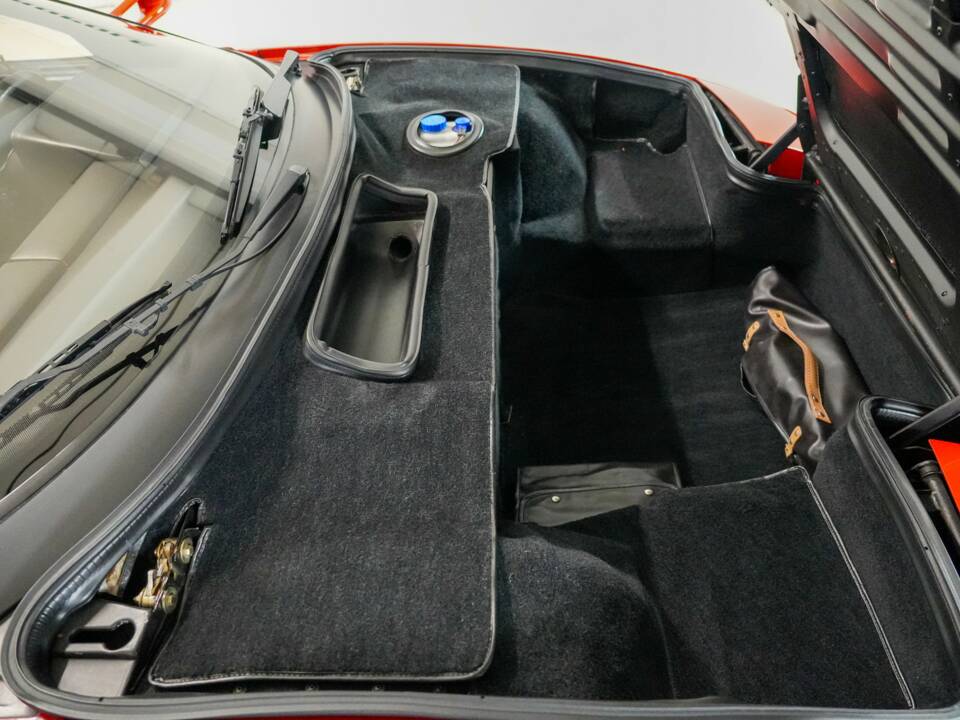 Bild 27/50 von Ferrari Testarossa (1990)