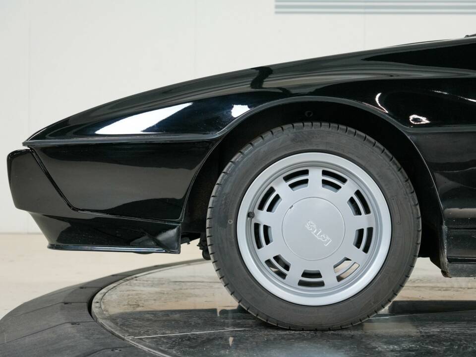 Image 11/37 of Lotus Excel S.E. (1986)