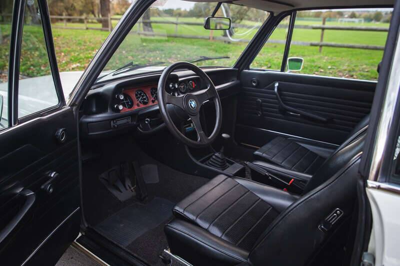 Image 2/10 of BMW 2002 tii (1975)