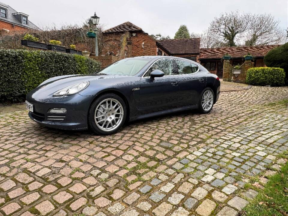 Immagine 3/36 di Porsche Panamera 4S (2009)