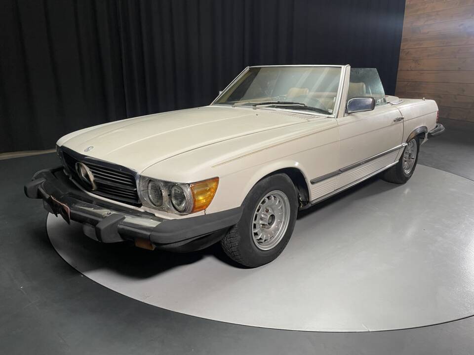 Image 4/8 of Mercedes-Benz 380 SL (1983)