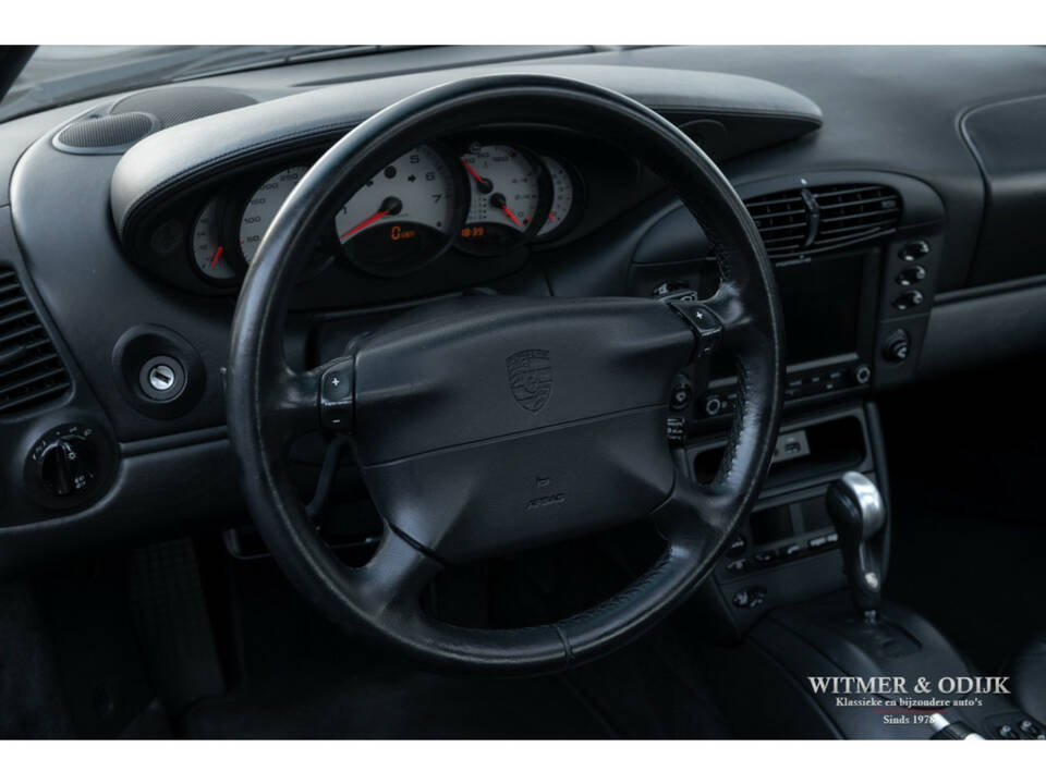 Afbeelding 10/29 van Porsche 911 Carrera (1999)