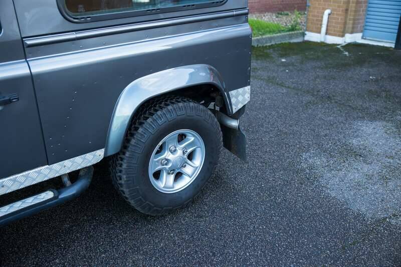 Bild 46/50 von Land Rover Defender 90 (2013)