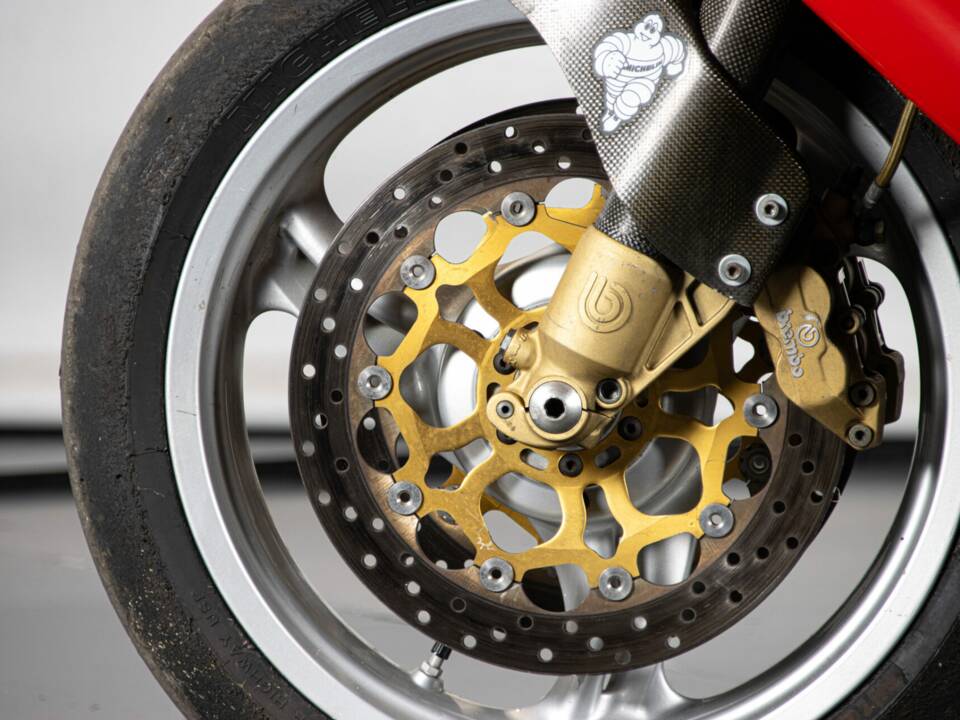 Image 20/50 of Bimota SB6 (1994)