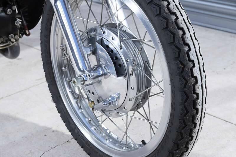 Imagen 23/33 de Moto Guzzi DUMMY (1949)