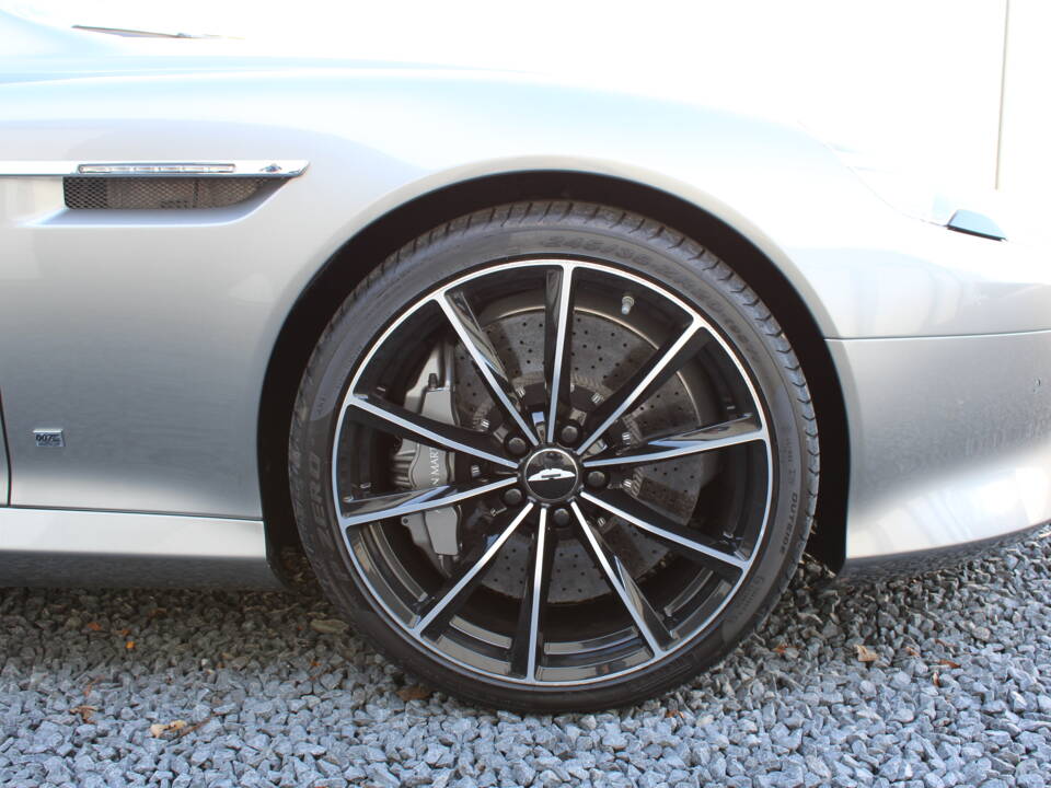 Bild 10/47 von Aston Martin DB 9 GT &quot;Bond Edition&quot; (2015)