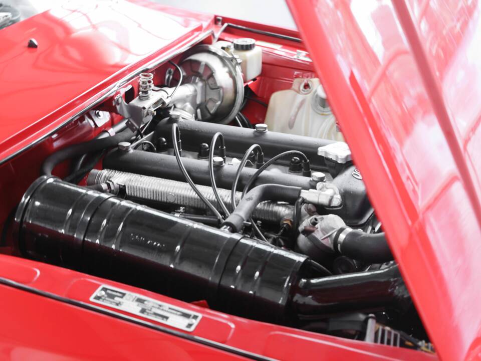 Image 41/50 of Alfa Romeo Junior Zagato GT 1300 (1972)