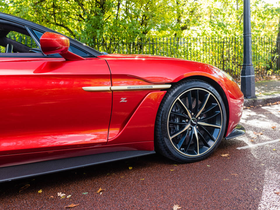 Bild 25/70 von Aston Martin Vanquish Zagato Volante (2017)