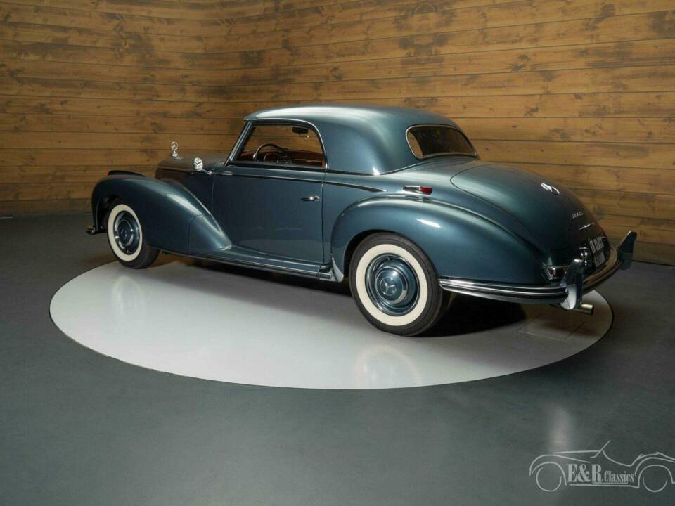 Image 29/31 of Mercedes-Benz 300 S (1953)