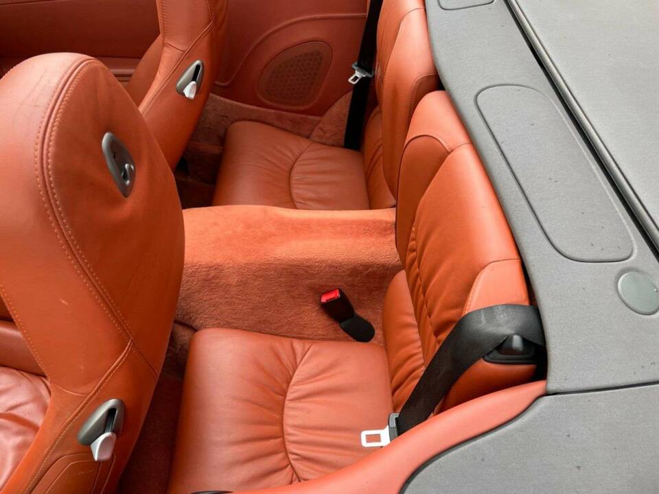 Image 11/16 of Porsche 911 Carrera S (2005)