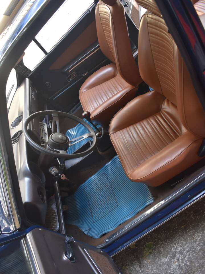 Immagine 6/27 di Alfa Romeo Alfasud 1.3 Super (1978)