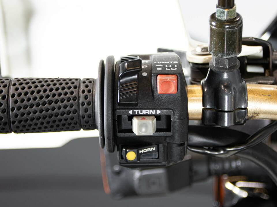 Bild 49/50 von Honda DUMMY (1991)
