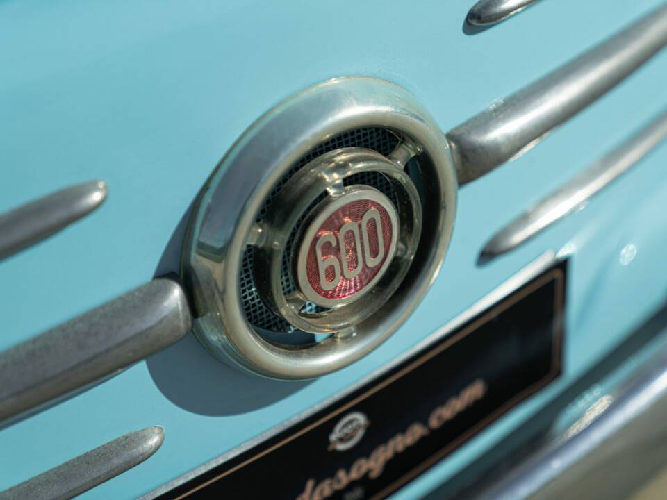 Image 12/49 of FIAT 600 (1957)