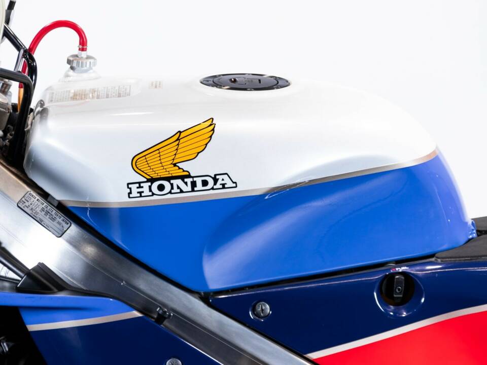 Bild 9/50 von Honda DUMMY (1989)