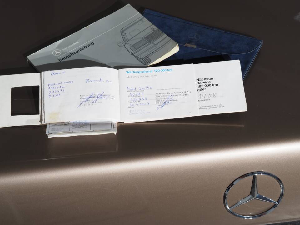 Bild 34/53 von Mercedes-Benz 300 E 4-Matic (1993)
