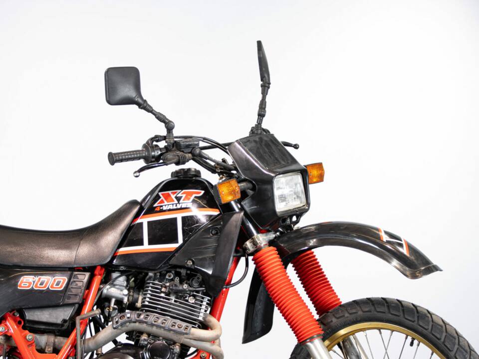 Image 9/50 of Yamaha XT 600 E (1985)