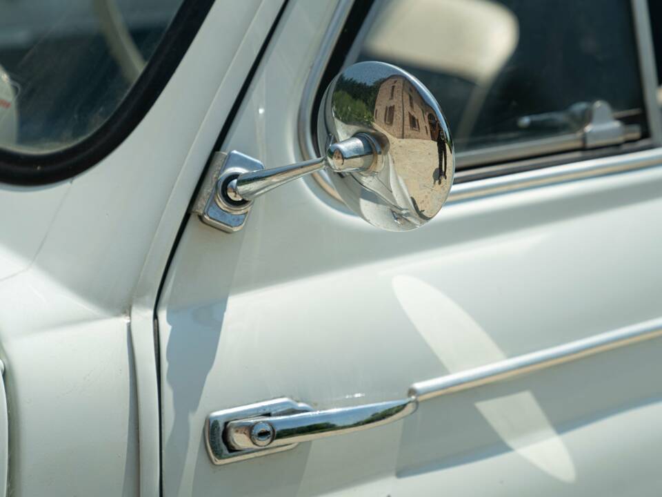 Imagen 21/50 de FIAT 500 D (1964)