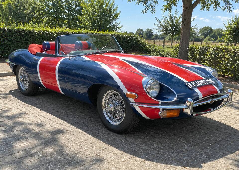 Image 1/8 de Jaguar E-Type (1970)