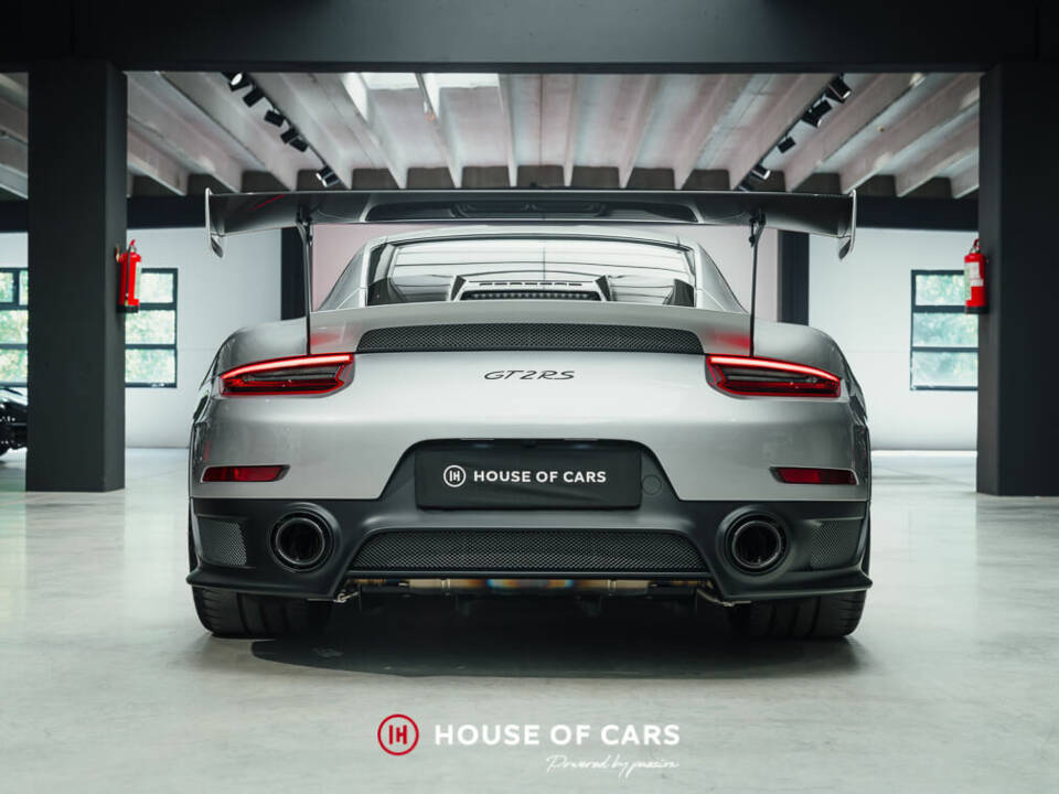 Bild 8/25 von Porsche 911 GT2 RS (2018)