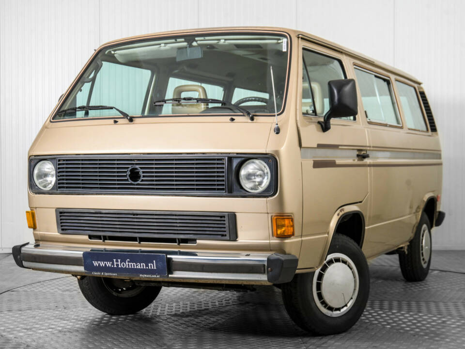 Bild 3/50 von Volkswagen T3 Caravelle GL 1.9 (1986)